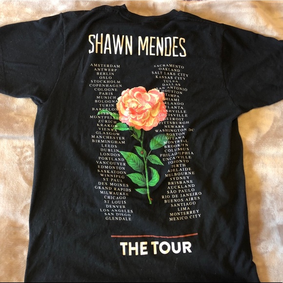 Shawn Mendes The Tour T-Shirt Merch - Picture 3 of 3